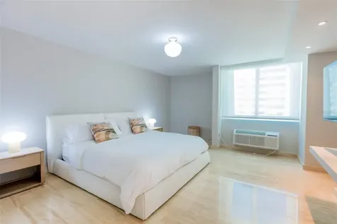 59 Kings Court San Juan PR 00912