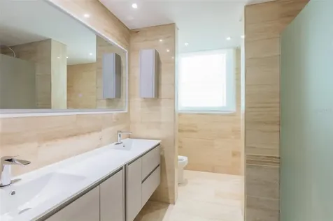 59 Kings Court San Juan PR 00912