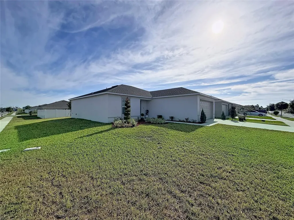 339 Towns Circle Haines City FL 33844