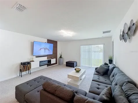 339 Towns Circle Haines City FL 33844