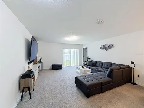 339 Towns Circle Haines City FL 33844