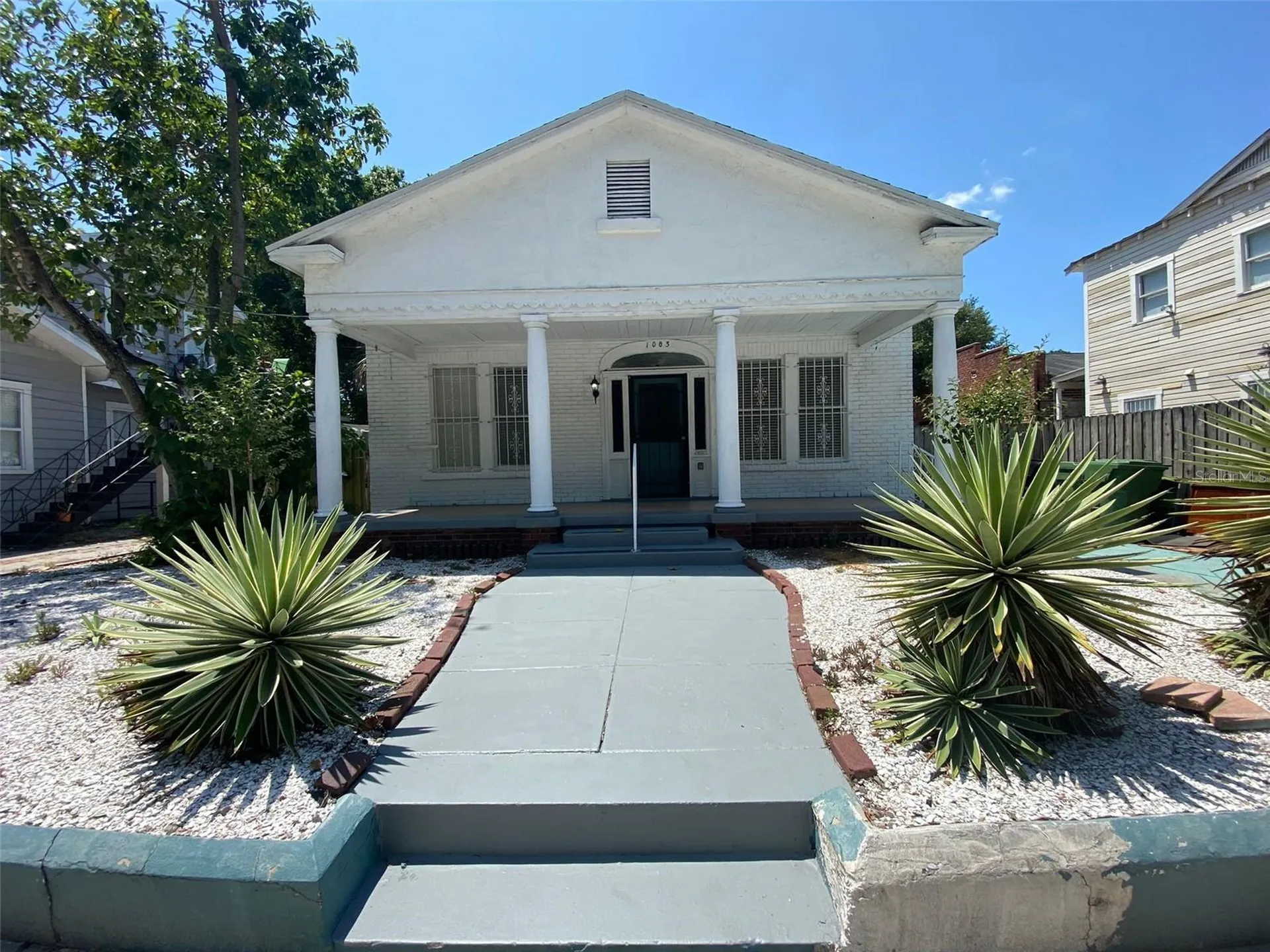 1003 E Columbus Drive Tampa FL 33605