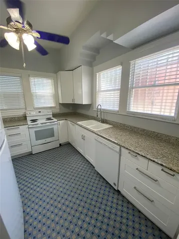 1003 E Columbus Drive Tampa FL 33605