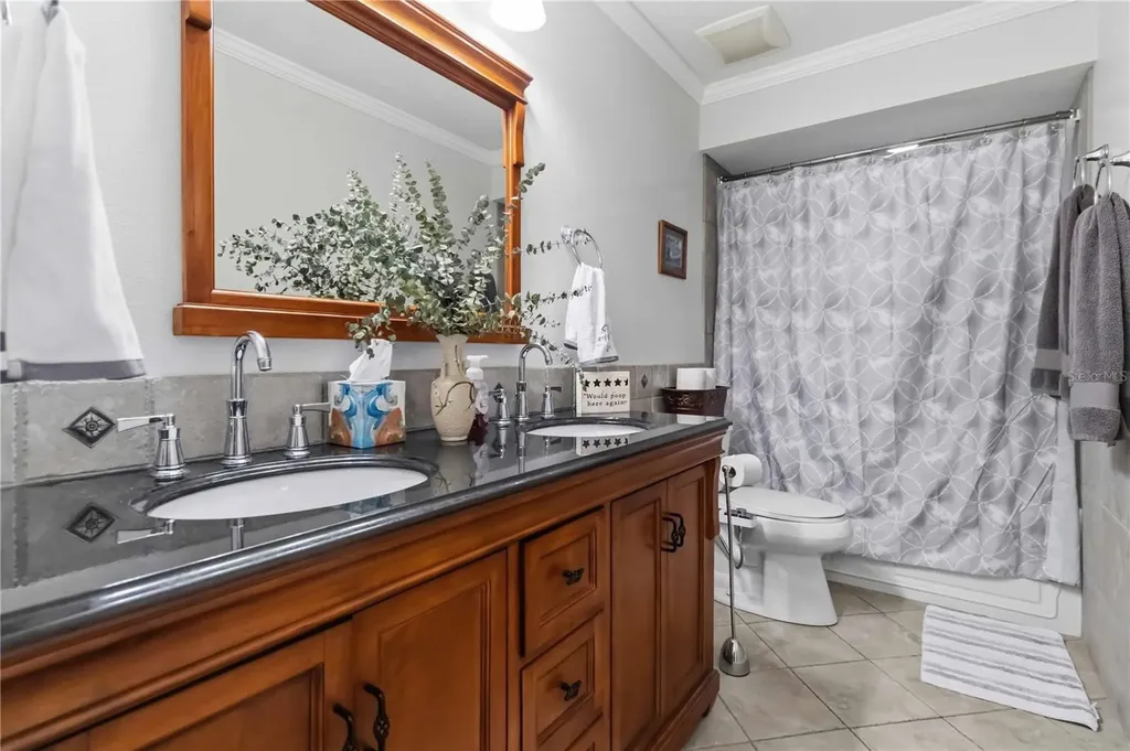 1622 Travelers Palm Drive Edgewater FL 32132
