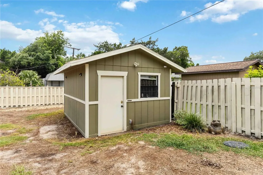1622 Travelers Palm Drive Edgewater FL 32132