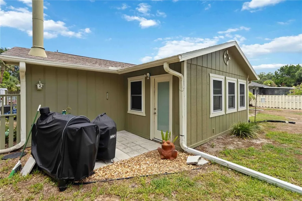1622 Travelers Palm Drive Edgewater FL 32132