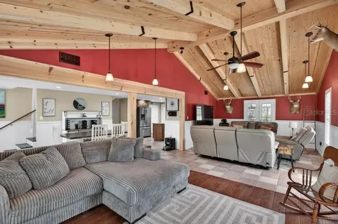 121 Daren Drive E Palatka FL 32177