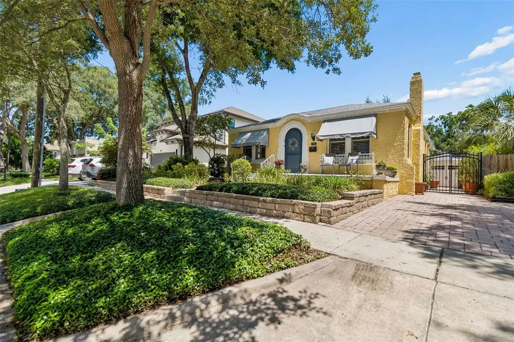 2909 W San Rafael Street Tampa FL 33629