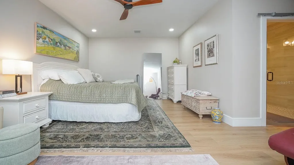 3207 W Nassau Street Tampa FL 33607