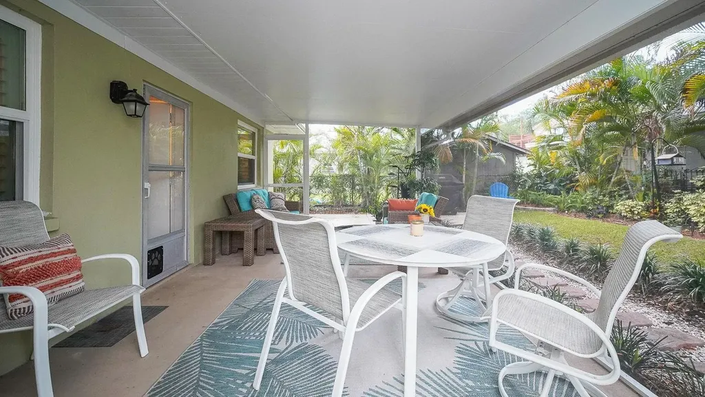 3207 W Nassau Street Tampa FL 33607