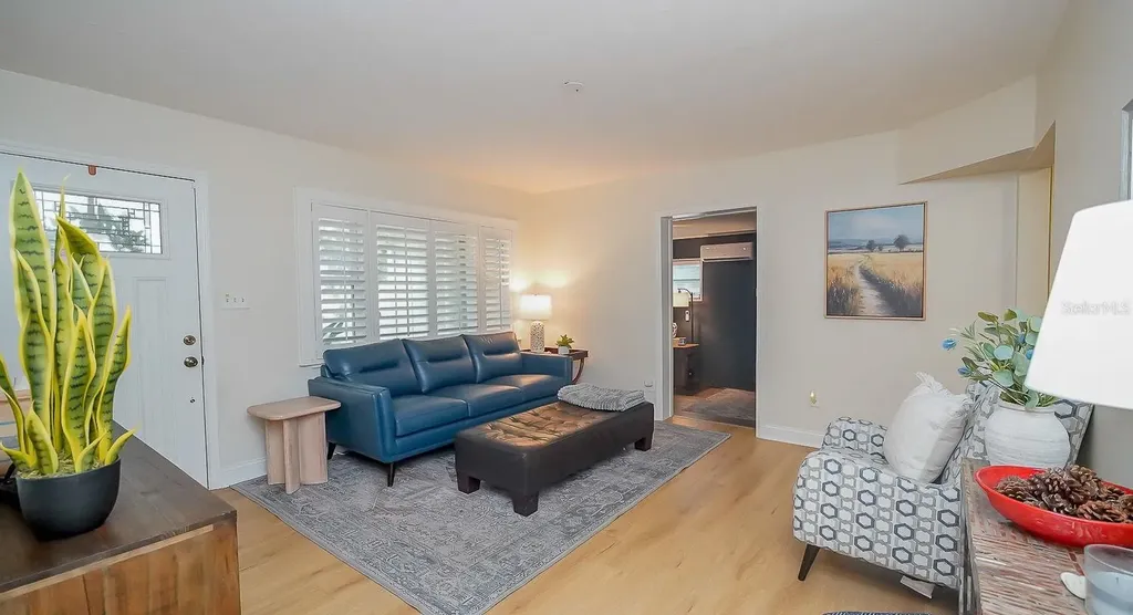 3207 W Nassau Street Tampa FL 33607