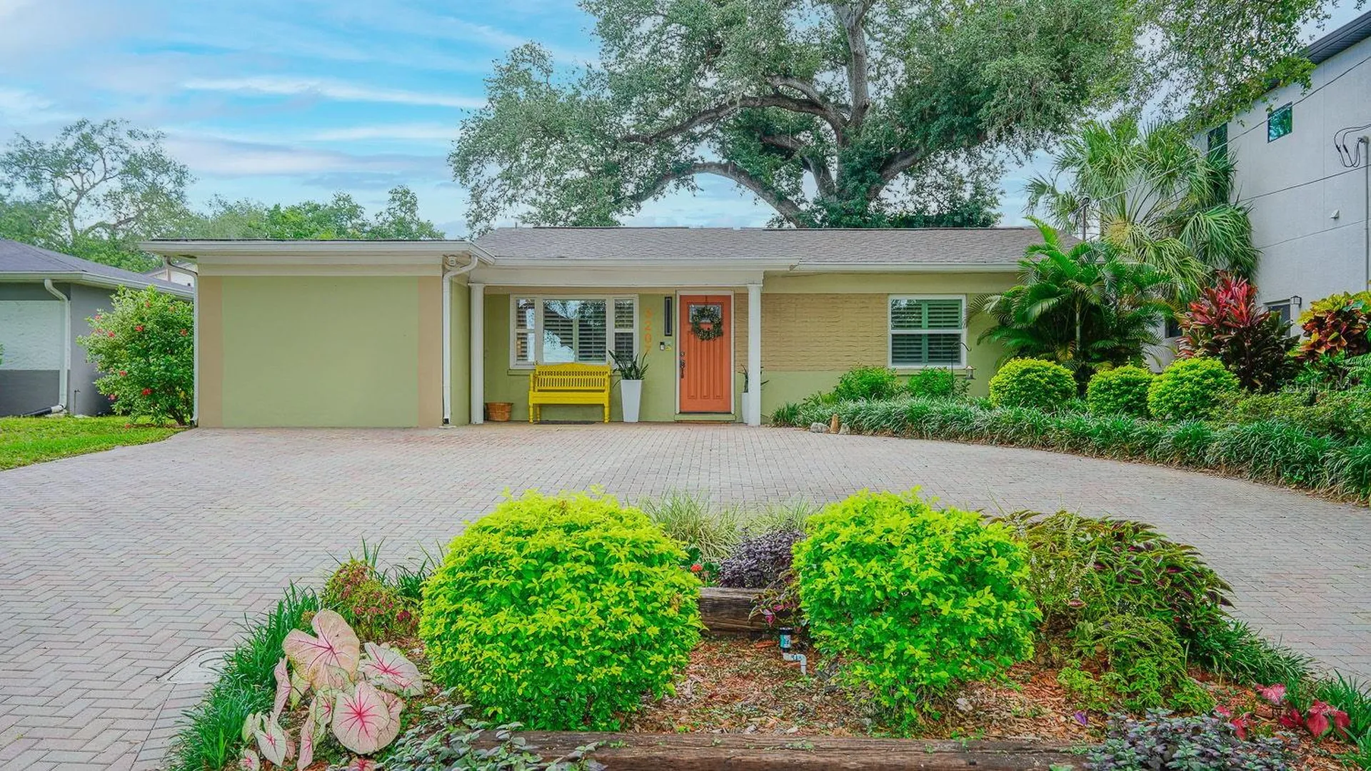 3207 W Nassau Street Tampa FL 33607