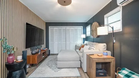 3207 W Nassau Street Tampa FL 33607