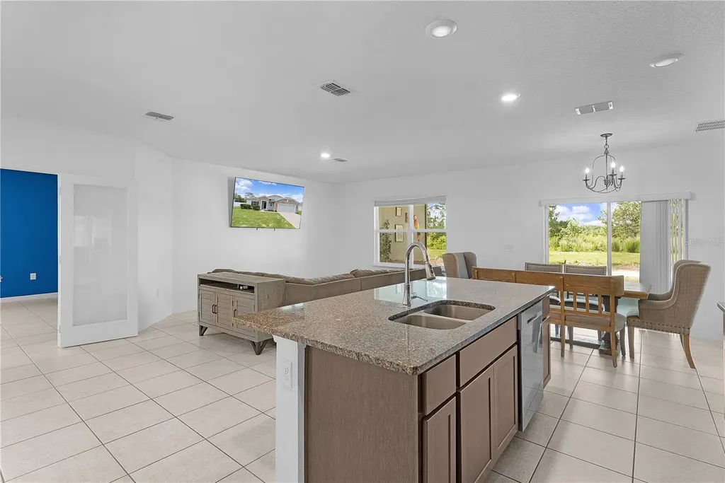 15344 White Tail Loop Mascotte FL 34753