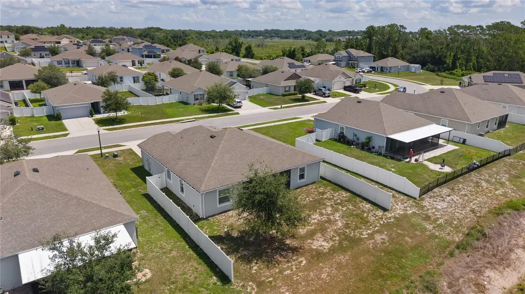 15344 White Tail Loop Mascotte FL 34753