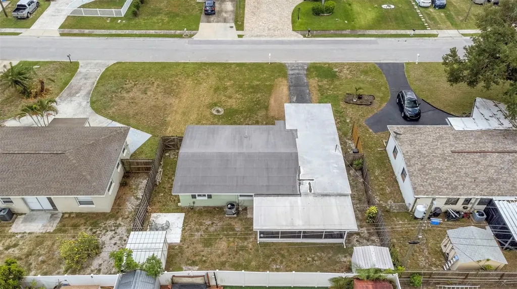 5711 92nd Avenue N Pinellas Park FL 33782