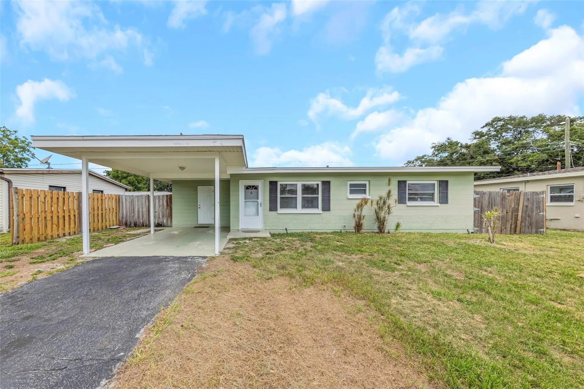 5711 92nd Avenue N Pinellas Park FL 33782