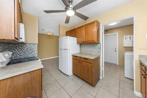 5711 92nd Avenue N Pinellas Park FL 33782