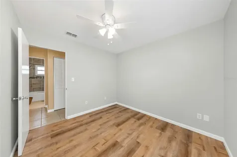 5711 92nd Avenue N Pinellas Park FL 33782