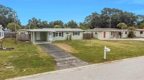 5711 92nd Avenue N Pinellas Park FL 33782