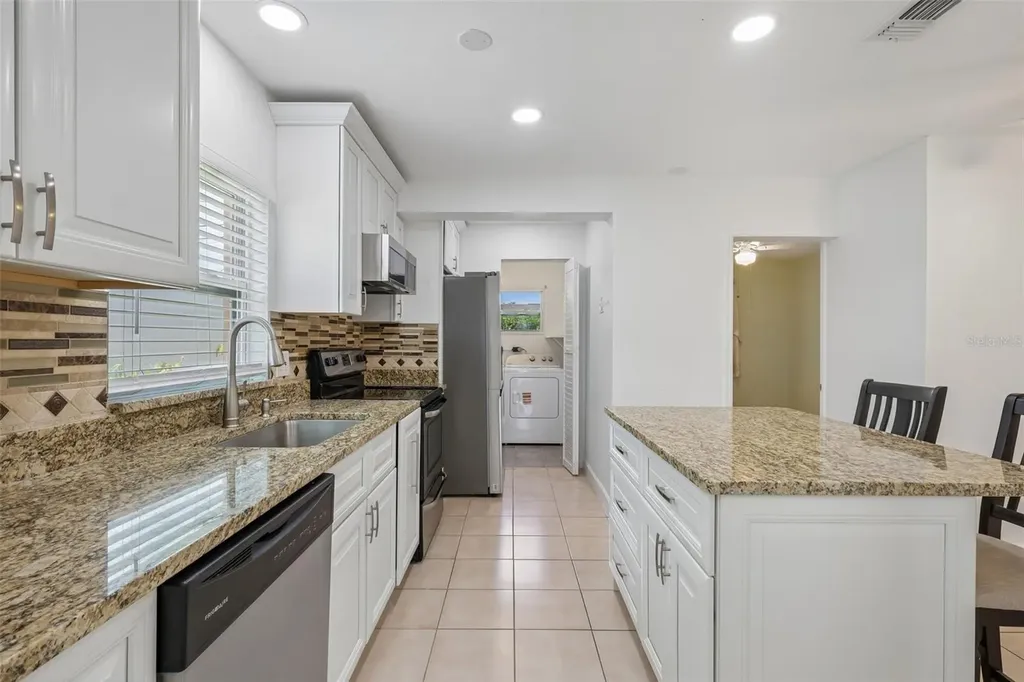 9680 Park Lake Drive N Pinellas Park FL 33782