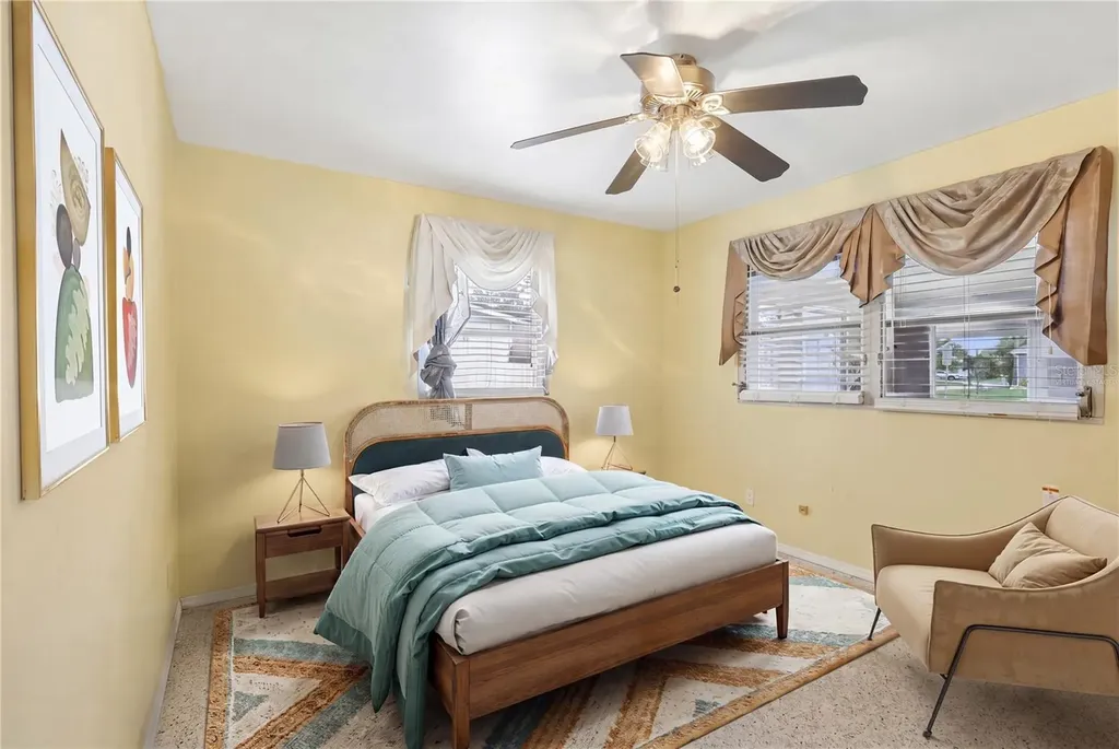 9680 Park Lake Drive N Pinellas Park FL 33782