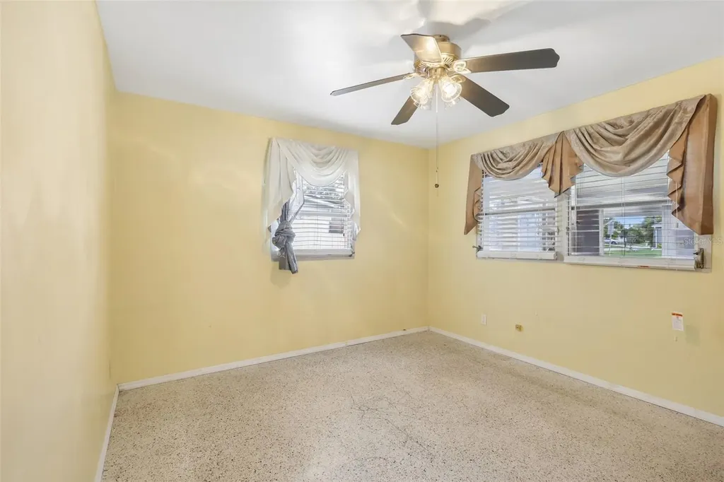 9680 Park Lake Drive N Pinellas Park FL 33782