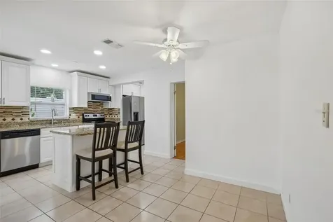 9680 Park Lake Drive N Pinellas Park FL 33782