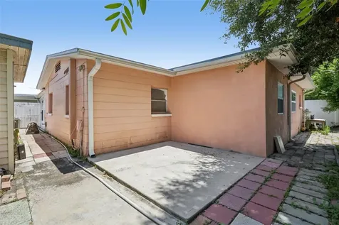 9680 Park Lake Drive N Pinellas Park FL 33782