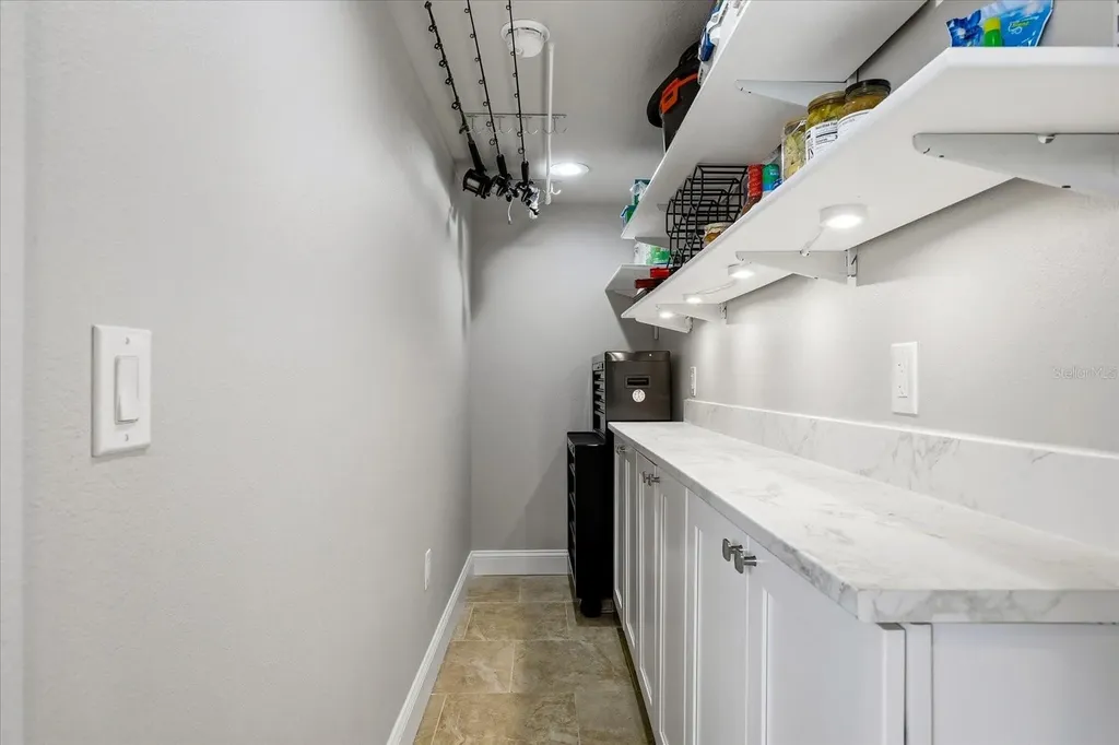 610 Island Way Clearwater Beach FL 33767