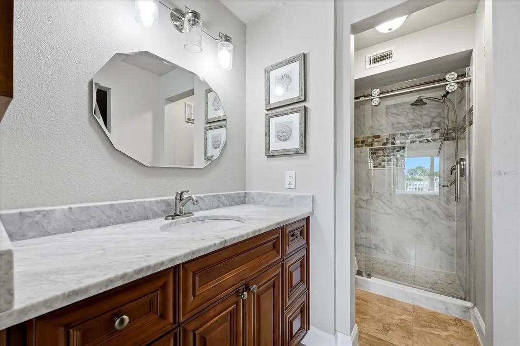 610 Island Way Clearwater Beach FL 33767