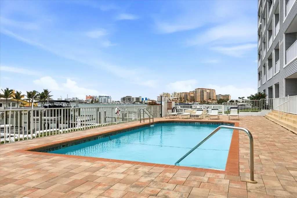 610 Island Way Clearwater Beach FL 33767