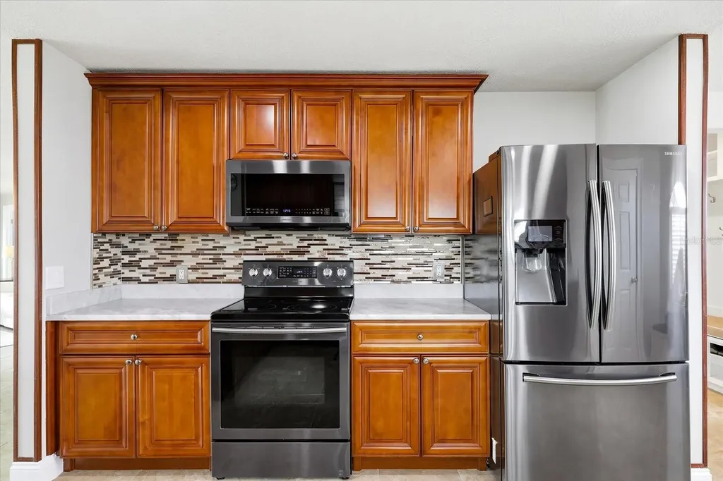 610 Island Way Clearwater Beach FL 33767