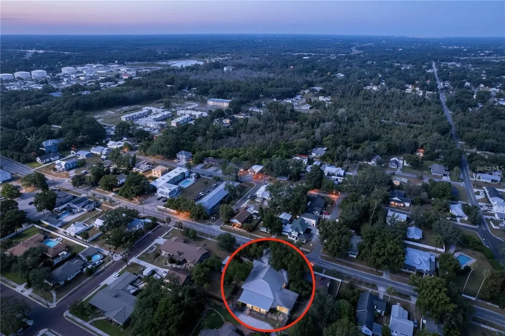 901 W Baker Street Plant City FL 33563
