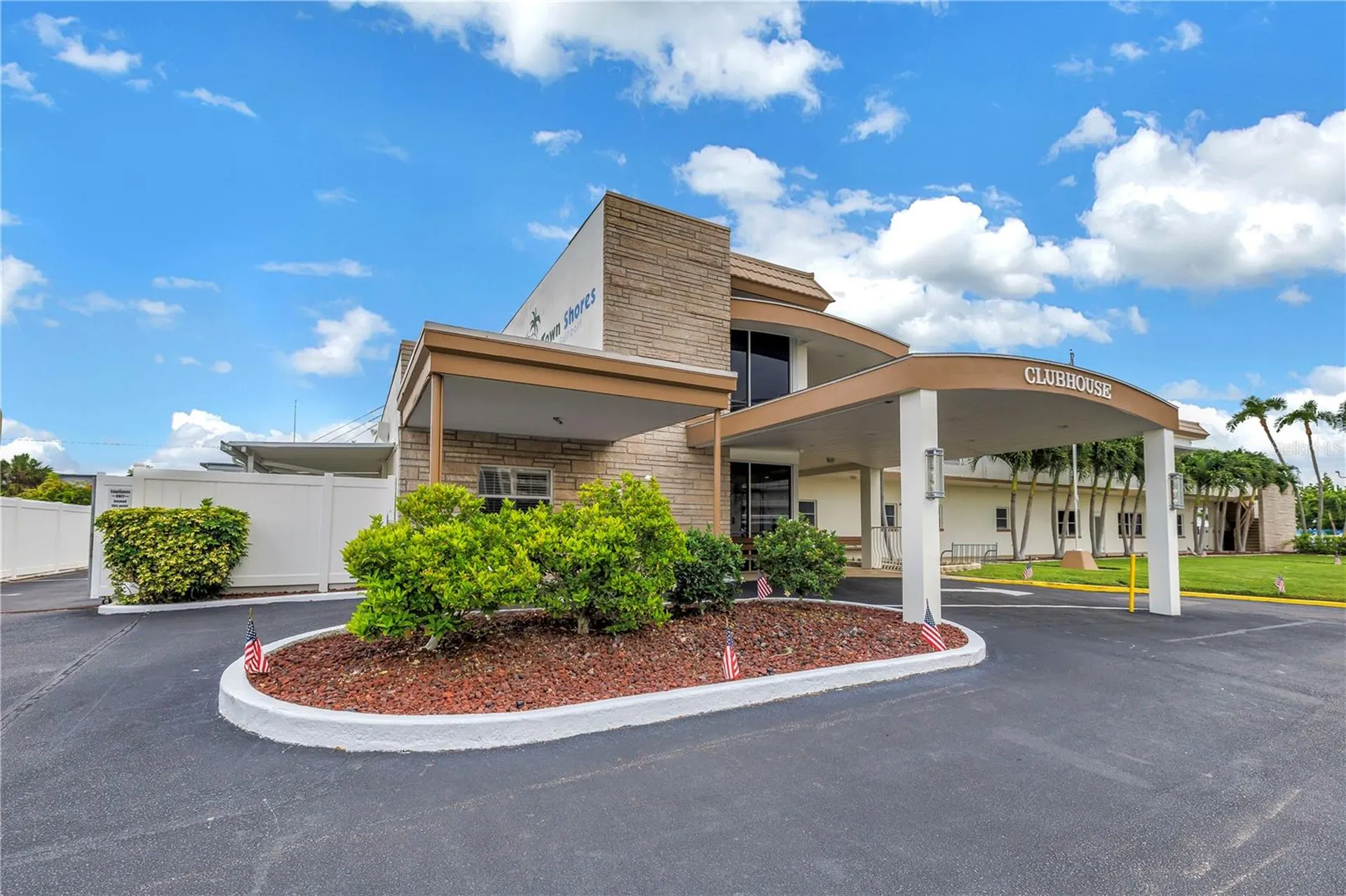 6020 Shore Boulevard S St Petersburg FL 33707