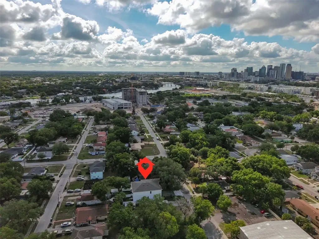 1911 W Beach Street Tampa FL 33607