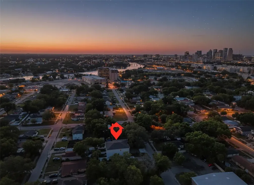 1911 W Beach Street Tampa FL 33607