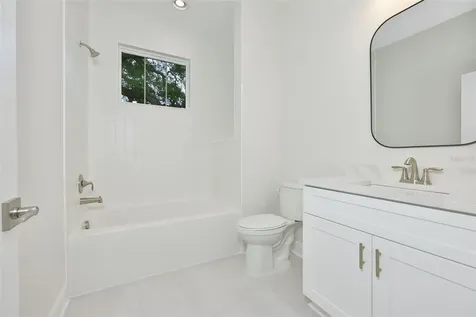 1911 W Beach Street Tampa FL 33607
