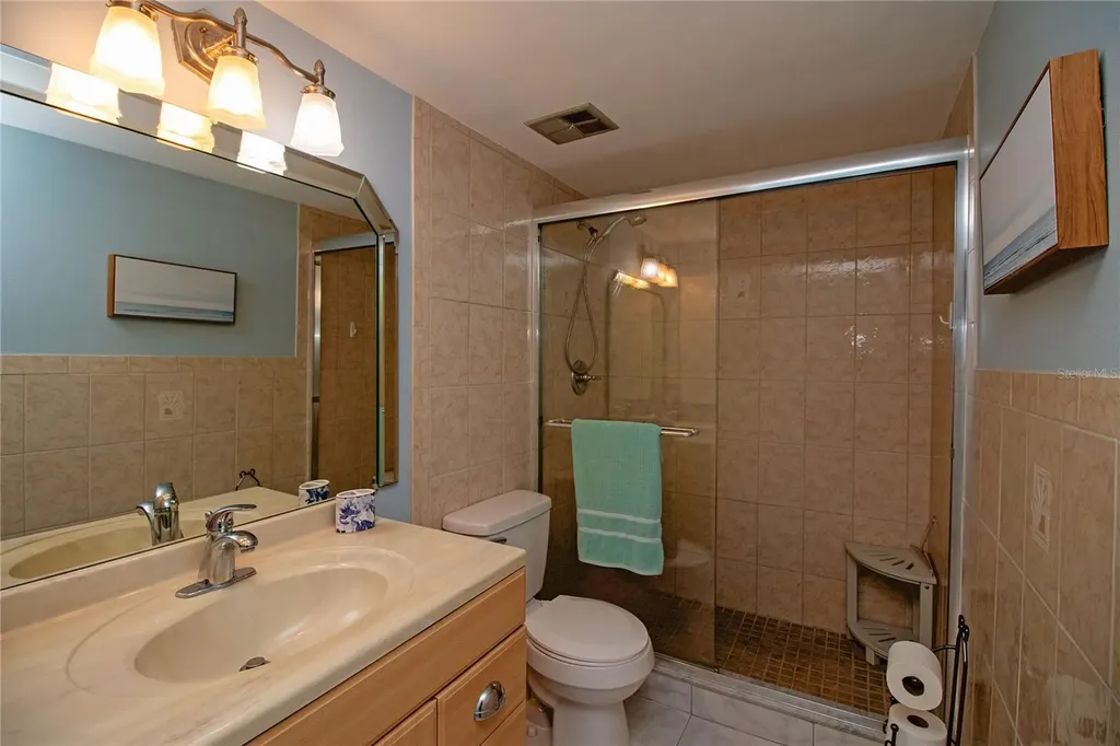1100 E Bay Drive Largo FL 33770