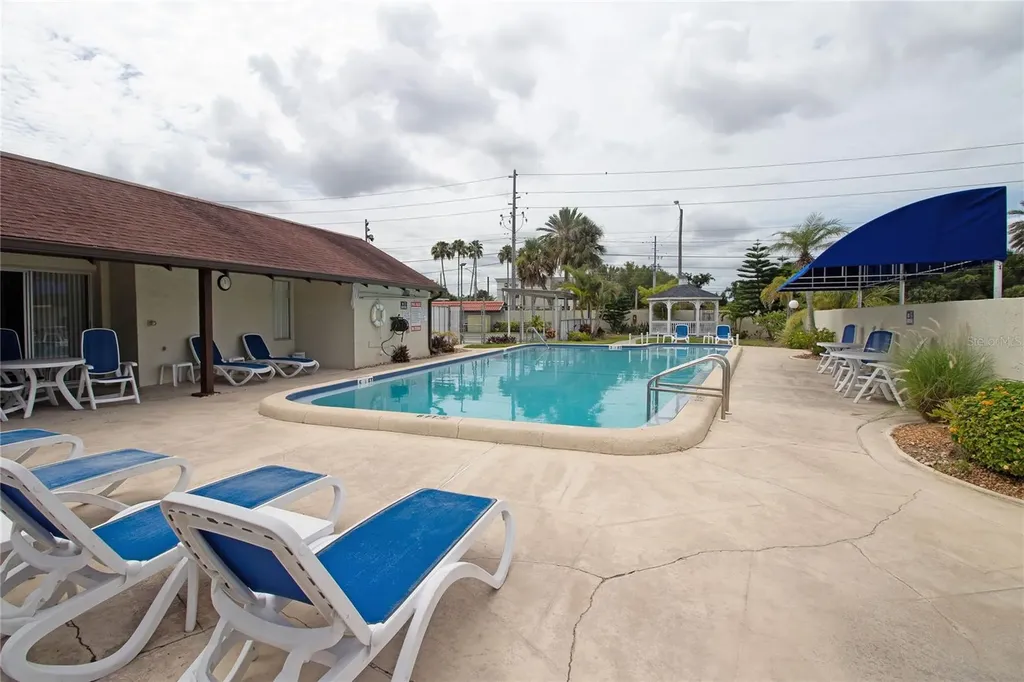 1100 E Bay Drive Largo FL 33770