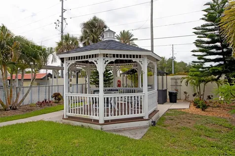 1100 E Bay Drive Largo FL 33770
