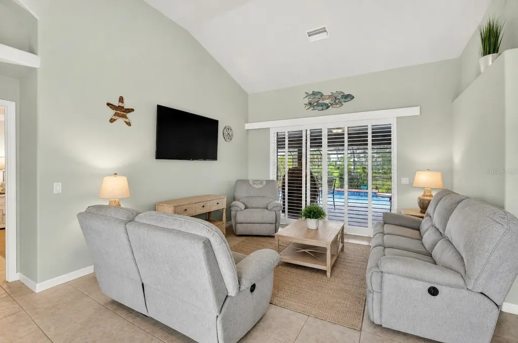 275 Mariner Lane Rotonda West FL 33947