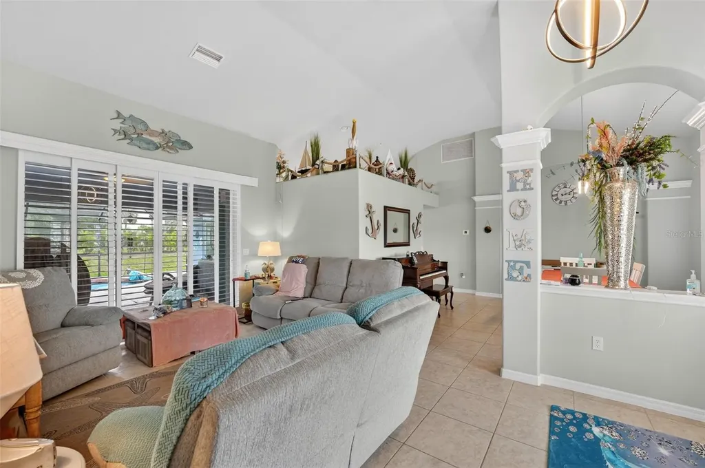 275 Mariner Lane Rotonda West FL 33947