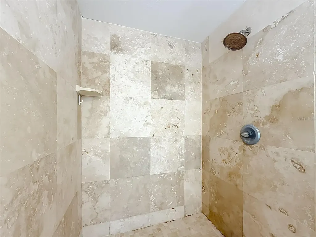 8980 E Devilsneck Road Floral City FL 34436