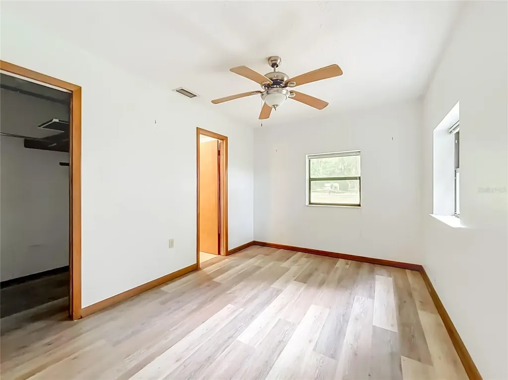 8980 E Devilsneck Road Floral City FL 34436