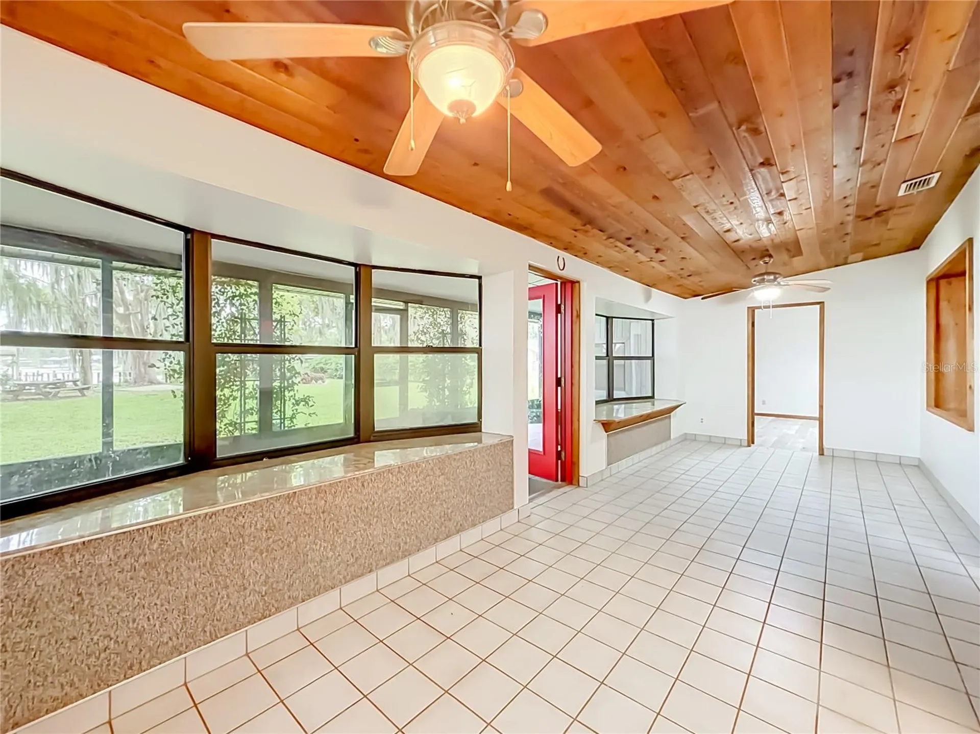 8980 E Devilsneck Road Floral City FL 34436