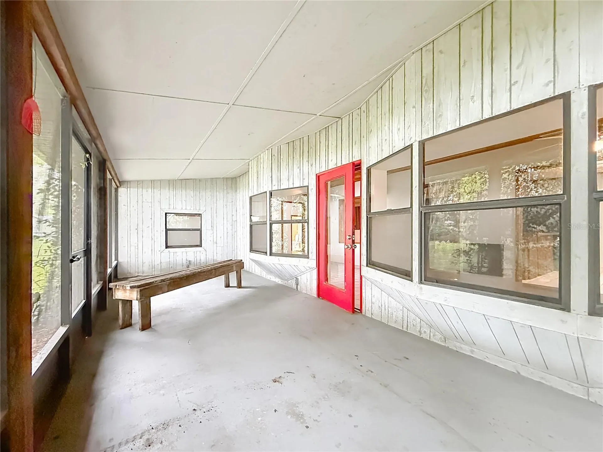 8980 E Devilsneck Road Floral City FL 34436