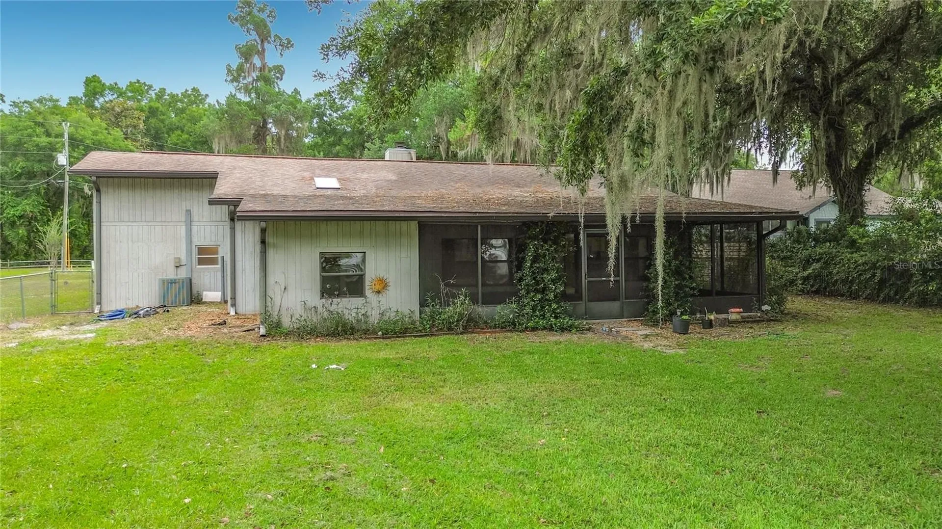 8980 E Devilsneck Road Floral City FL 34436