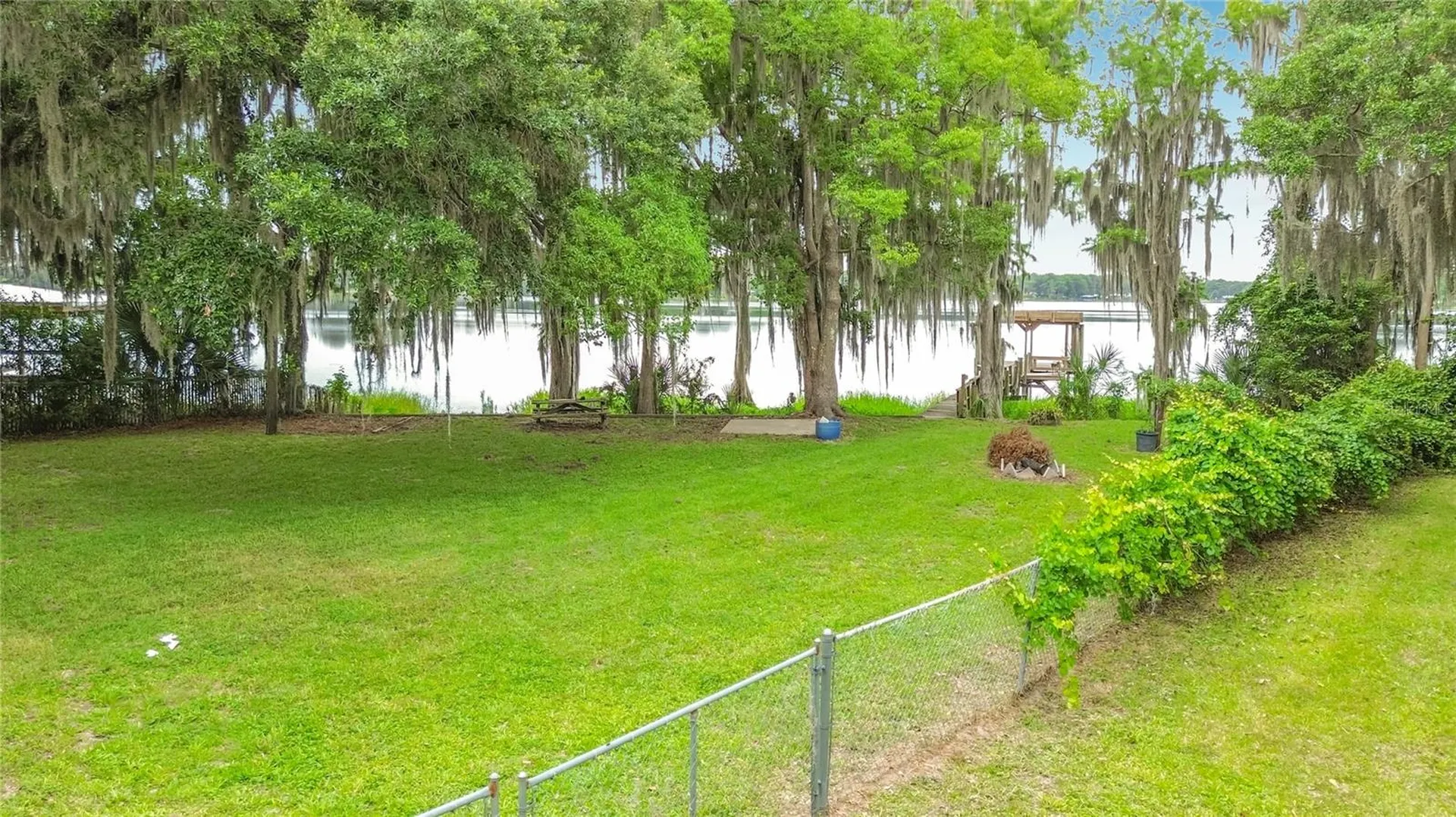 8980 E Devilsneck Road Floral City FL 34436
