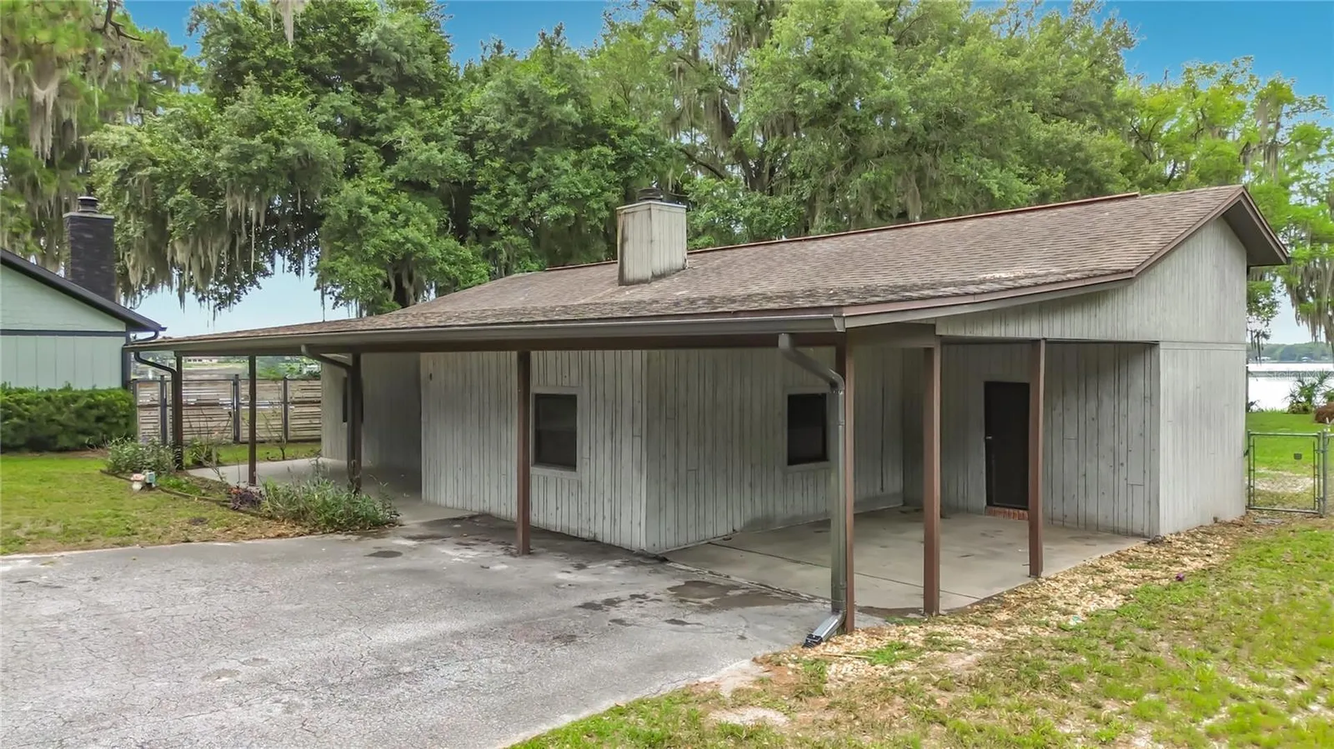 8980 E Devilsneck Road Floral City FL 34436